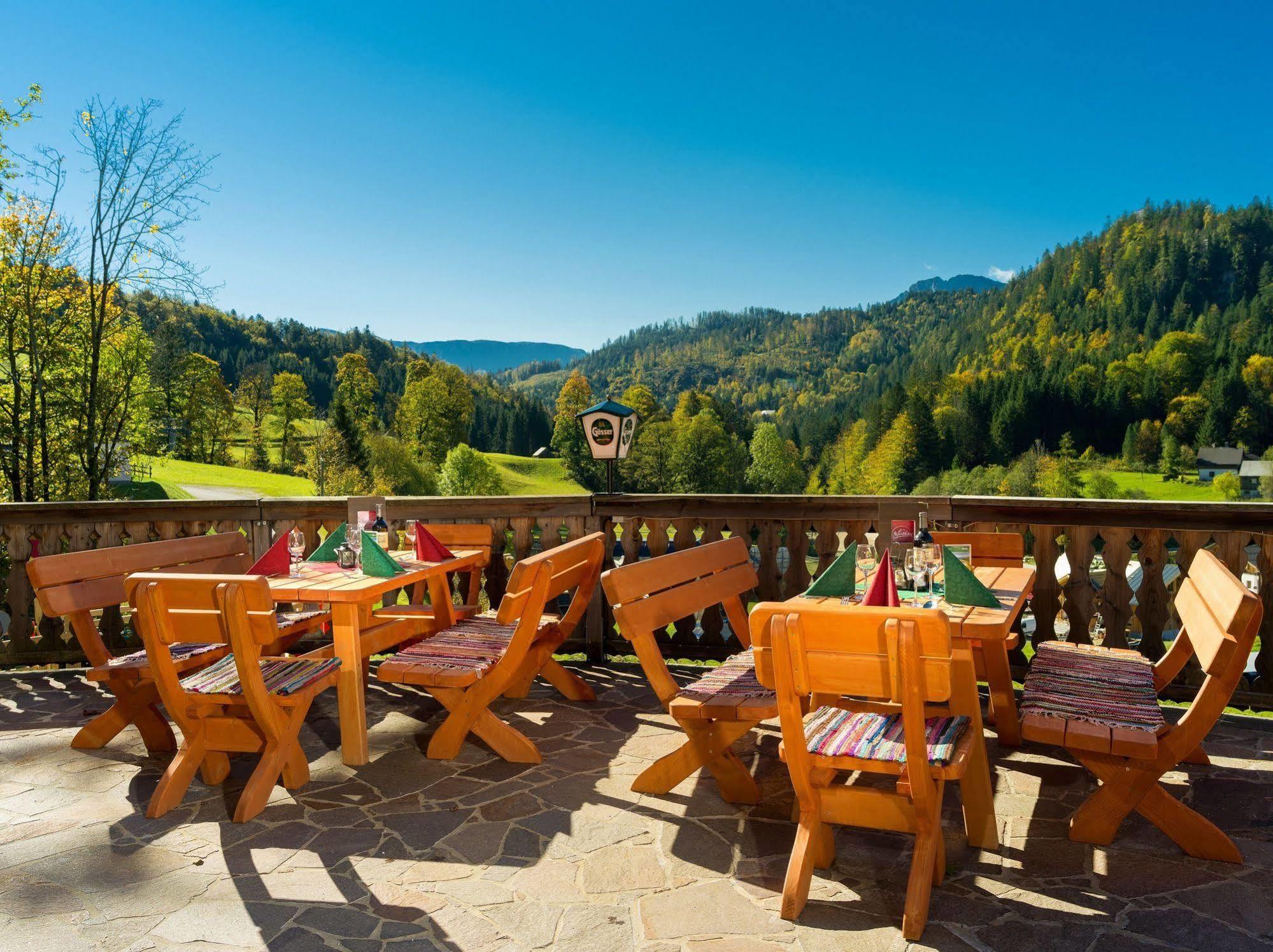 Alpenparks Hagan Lodge อัลท์เอาส์เซ ภายนอก รูปภาพ